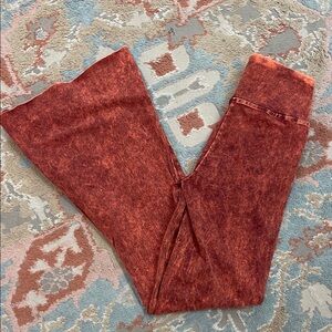 Zenana Outfitters Rust Leggings NWOT
